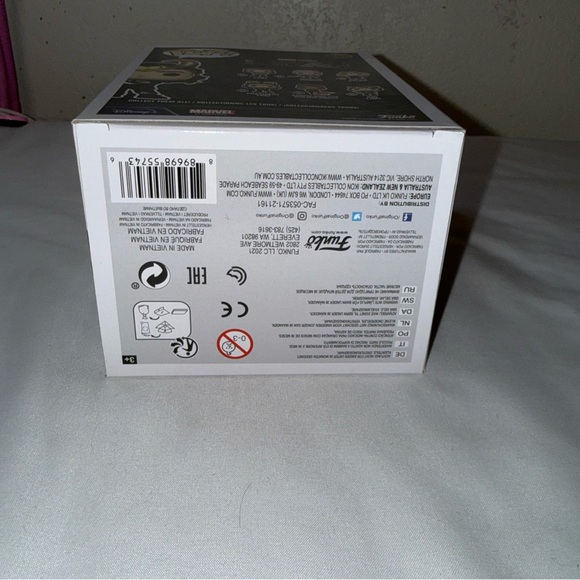 Funko Pop! President Loki with Gold Horns - Picture 6 of 6